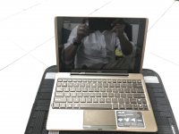 Tablet kèm dock keyboard Asus TF101